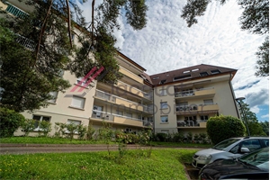 appartement à la vente -   39000  LONS-LE-SAUNIER, surface 87,76 m2 vente appartement - APR735550